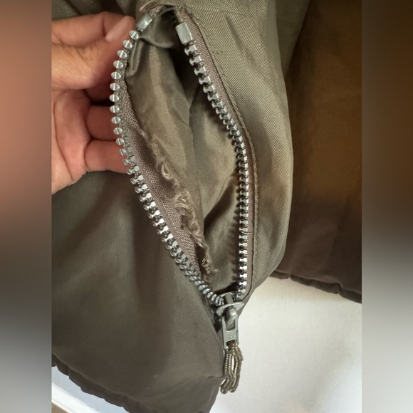 Vintage Airwalk Puffer - Picture 11 of 17